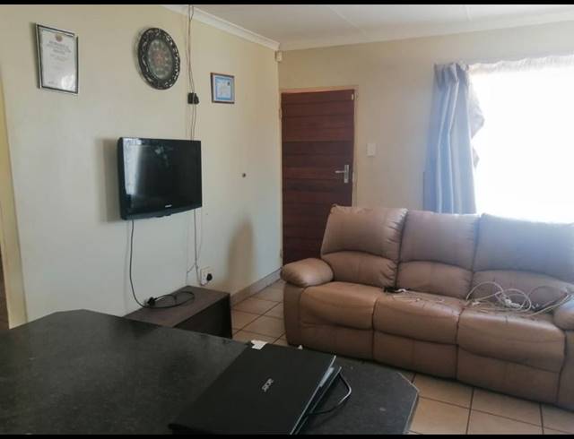 2 BEDROOM HOUSE FOR SALE IN SKY CITY